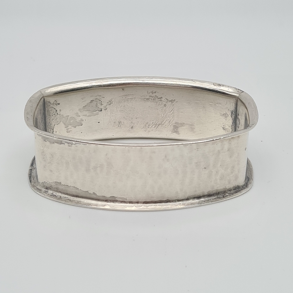 Wallace Oval Hammered Napkin Ring Sterling Silver Mono 180-5 Monogrammed "CWS" - Picture 4 of 10